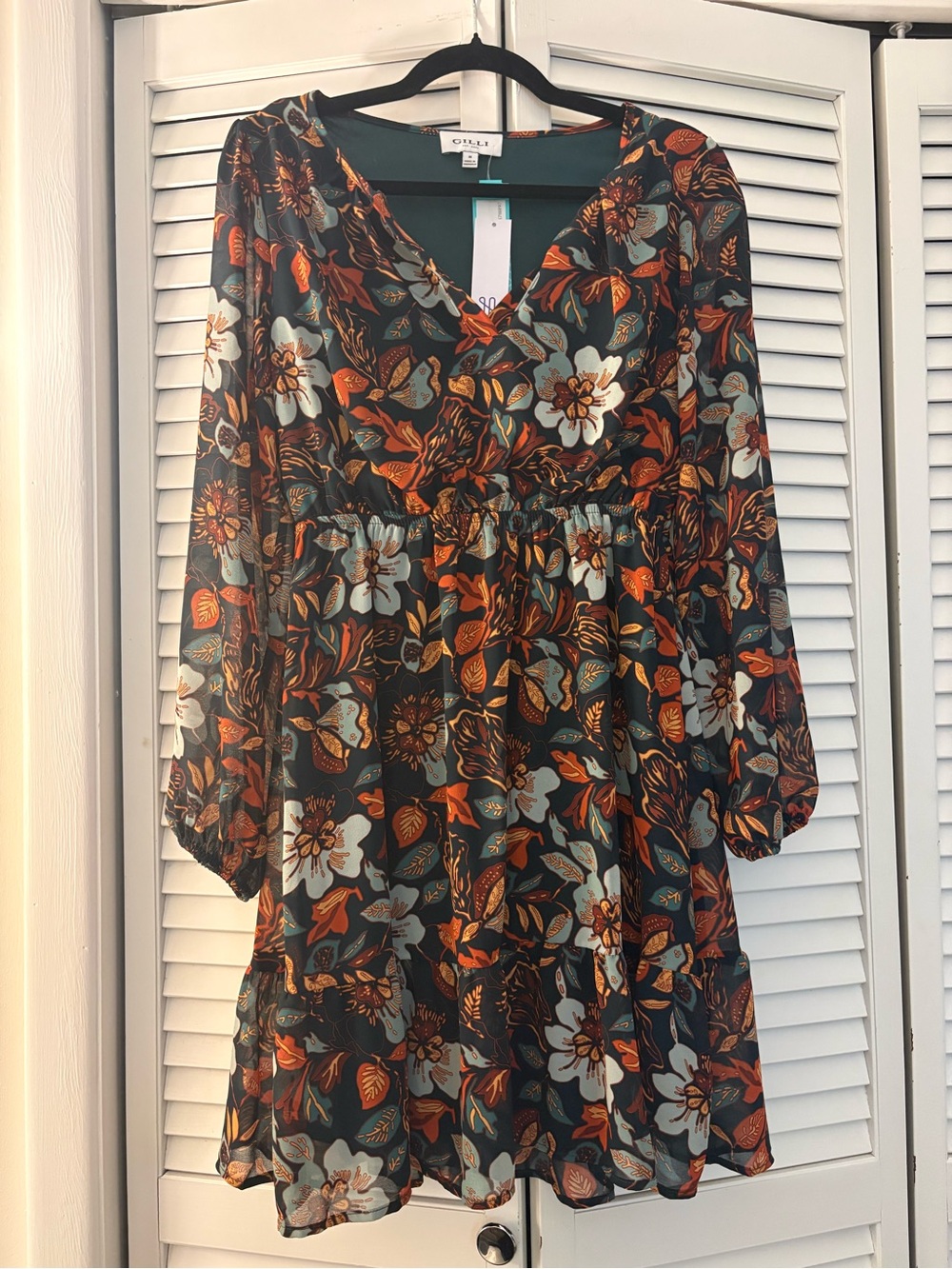 Gilli Floral V-Neck Tiered Dress in Teal, Rust & Cream
